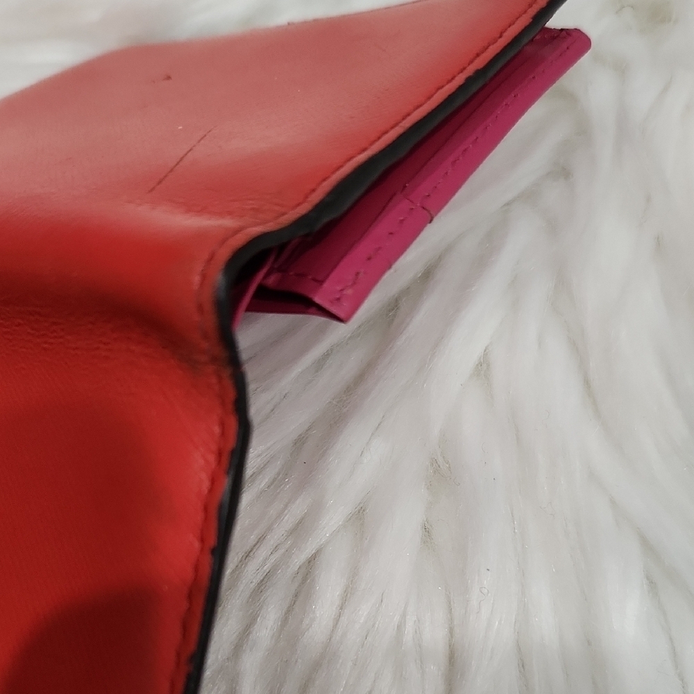 ❤️🔹️MCM 🔹️red /orange Leather Women's Wallet - Picture 3 of 10